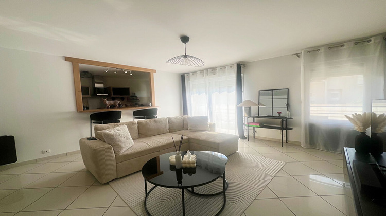 Ma-Cabane - Location Appartement BRIE-COMTE-ROBERT, 76 m²