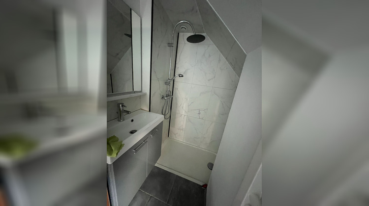 Ma-Cabane - Location Appartement BRIGNAC-LA-PLAINE, 36 m²