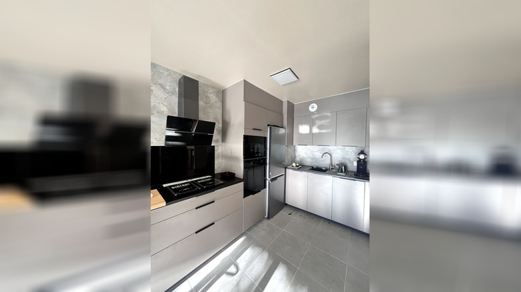 Ma-Cabane - Location Appartement BRIGNOLES, 50 m²