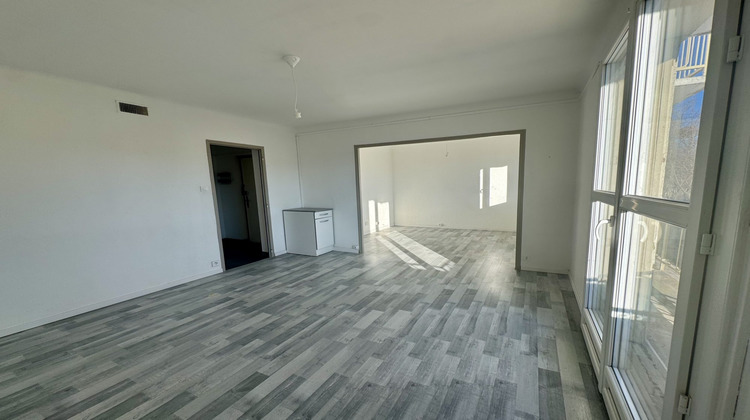 Ma-Cabane - Location Appartement Brignoles, 62 m²