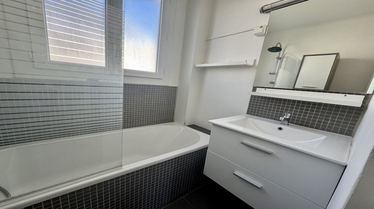 Ma-Cabane - Location Appartement Brignoles, 62 m²