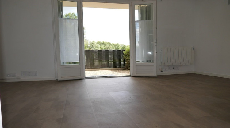 Ma-Cabane - Location Appartement BRIOLLAY, 33 m²
