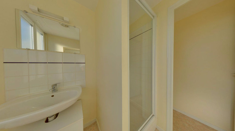 Ma-Cabane - Location Appartement BRISSAC-QUINCE, 36 m²