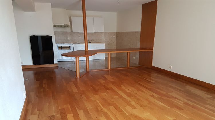 Ma-Cabane - Location Appartement Brive-la-Gaillarde, 40 m²