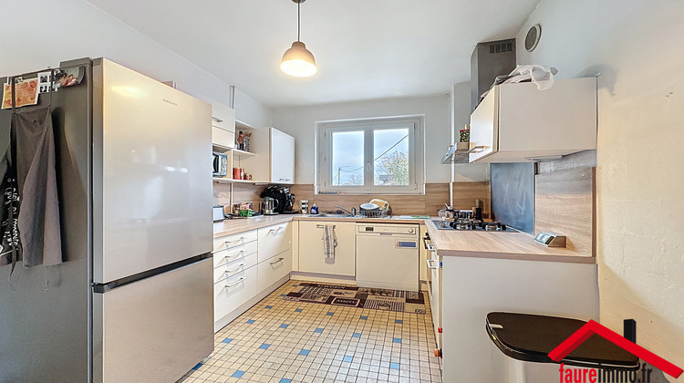 Ma-Cabane - Location Appartement Brive-la-Gaillarde, 65 m²