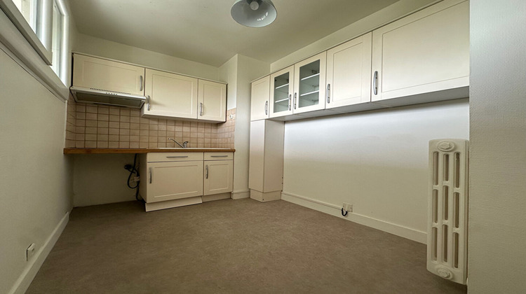 Ma-Cabane - Location Appartement BRIVE-LA-GAILLARDE, 33 m²