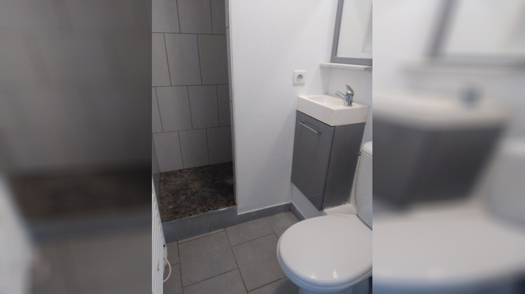 Ma-Cabane - Location Appartement BRIVE-LA-GAILLARDE, 40 m²