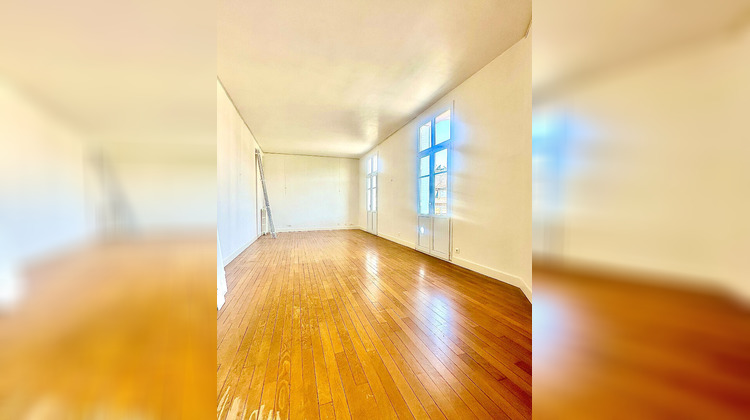 Ma-Cabane - Location Appartement BRIVE-LA-GAILLARDE, 105 m²