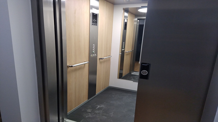 Ma-Cabane - Location Appartement BRIVE-LA-GAILLARDE, 26 m²