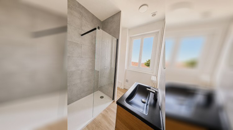 Ma-Cabane - Location Appartement BRIVE-LA-GAILLARDE, 90 m²