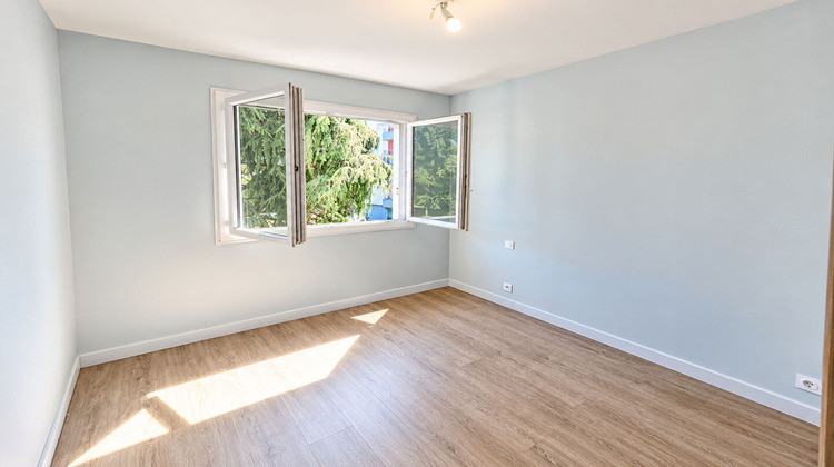 Ma-Cabane - Location Appartement BRIVE-LA-GAILLARDE, 81 m²