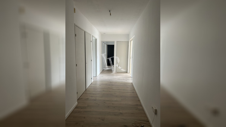 Ma-Cabane - Location Appartement BRIVES-CHARENSAC, 84 m²