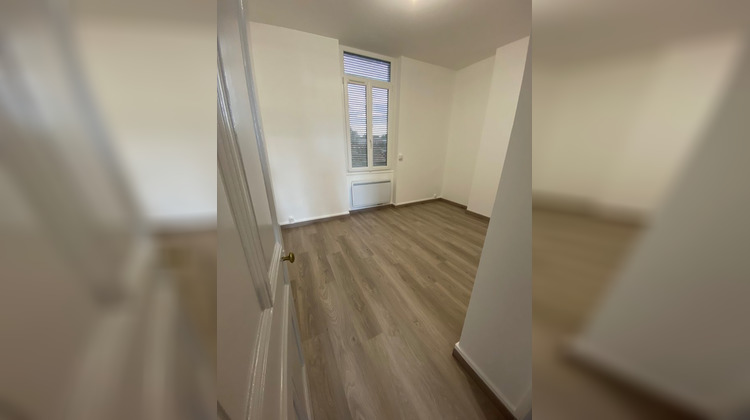 Ma-Cabane - Location Appartement Bron, 59 m²