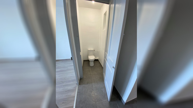 Ma-Cabane - Location Appartement Bron, 59 m²