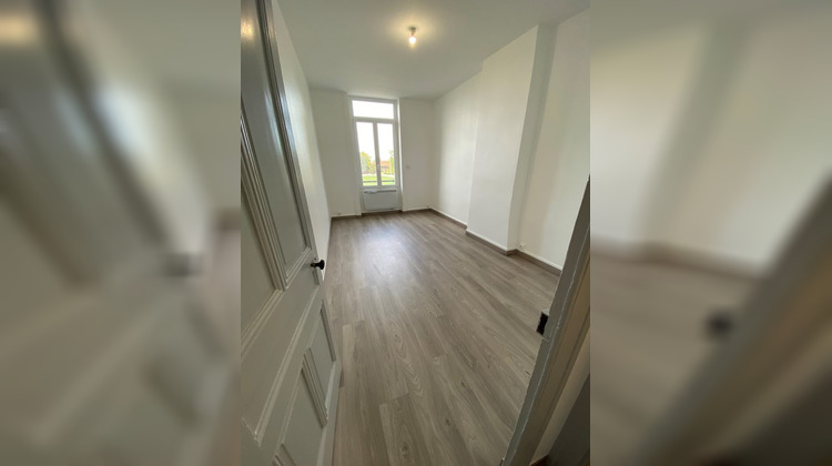 Ma-Cabane - Location Appartement Bron, 59 m²