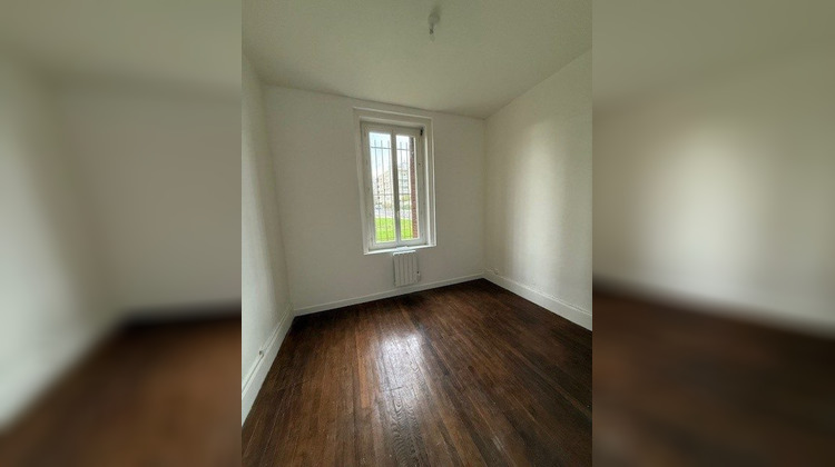 Ma-Cabane - Location Appartement Bron, 44 m²