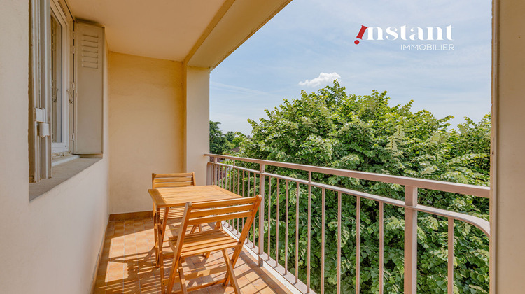 Ma-Cabane - Location Appartement BRON, 73 m²