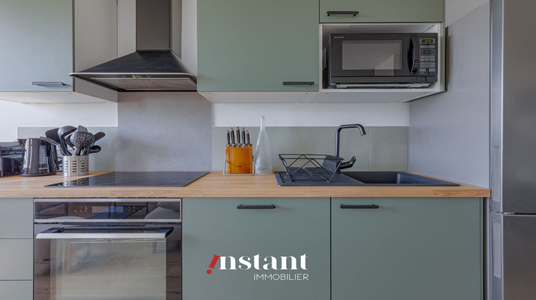 Ma-Cabane - Location Appartement BRON, 73 m²