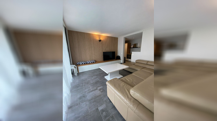 Ma-Cabane - Location Appartement BRON, 99 m²