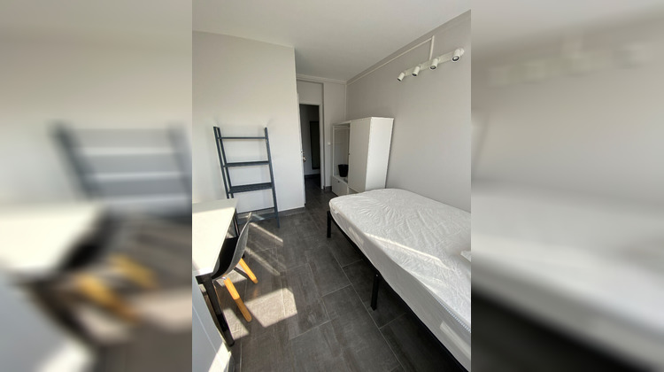 Ma-Cabane - Location Appartement BRON, 99 m²