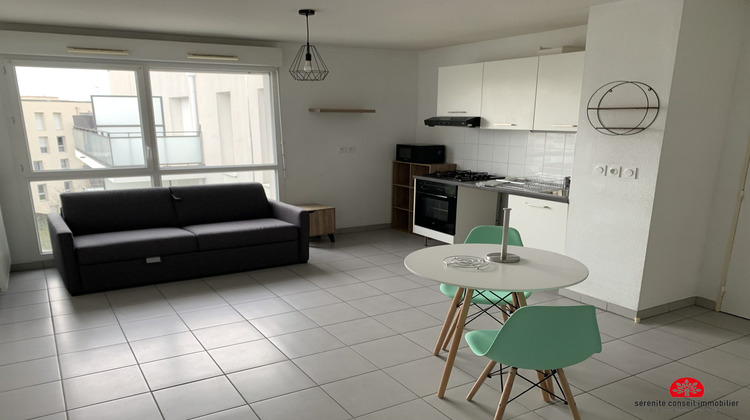 Ma-Cabane - Location Appartement Bron, 31 m²