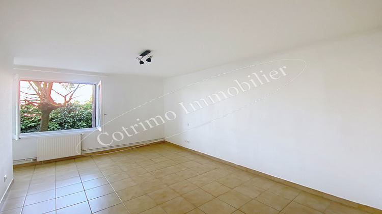 Ma-Cabane - Location Appartement BRON, 74 m²