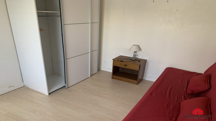Ma-Cabane - Location Appartement Bron, 22 m²