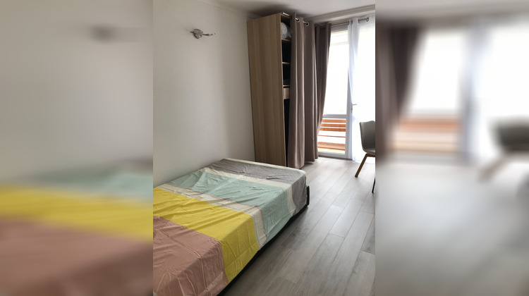 Ma-Cabane - Location Appartement BRON, 101 m²