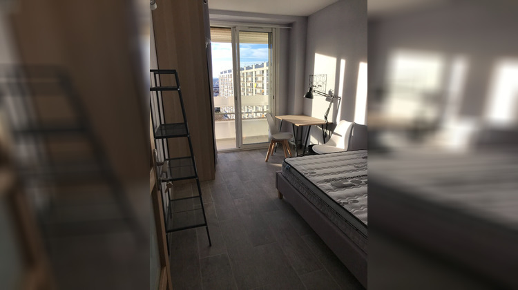 Ma-Cabane - Location Appartement BRON, 95 m²