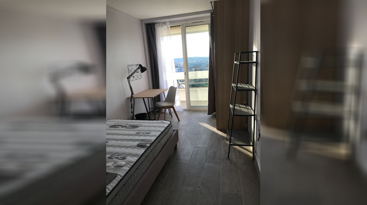 Ma-Cabane - Location Appartement BRON, 95 m²