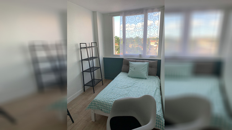 Ma-Cabane - Location Appartement BRON, 85 m²
