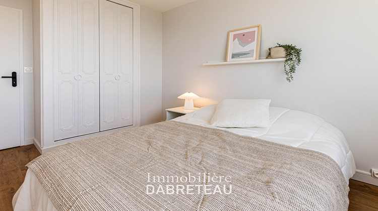 Ma-Cabane - Location Appartement BRON, 93 m²