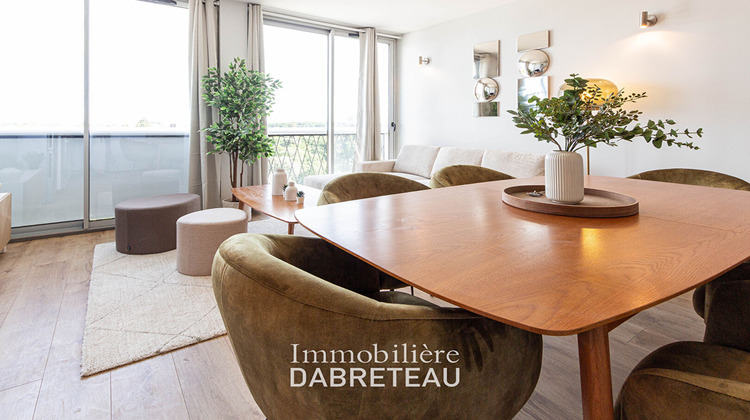 Ma-Cabane - Location Appartement BRON, 93 m²