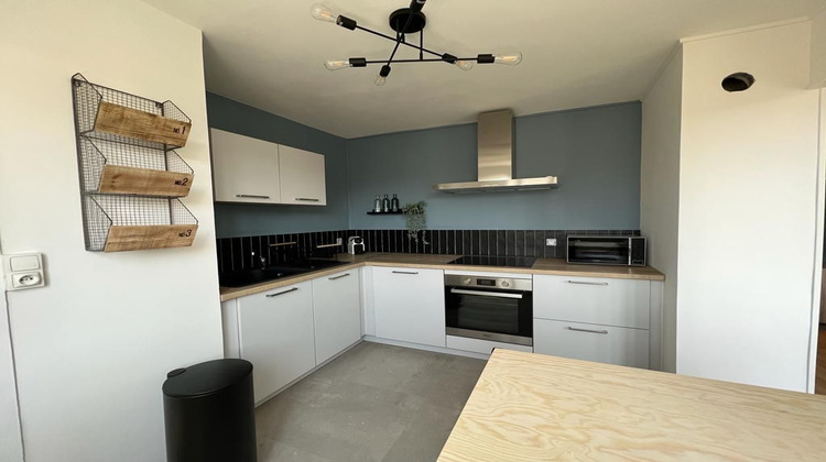 Ma-Cabane - Location Appartement BRON, 11 m²
