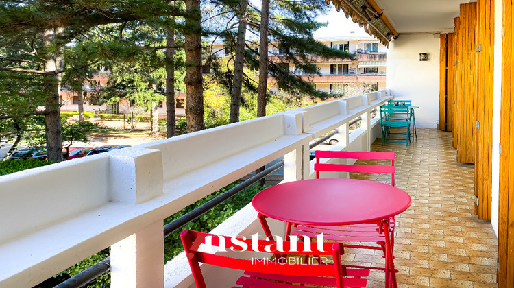 Ma-Cabane - Location Appartement BRON, 87 m²