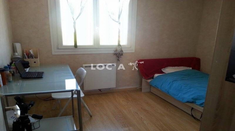 Ma-Cabane - Location Appartement Bron, 10 m²