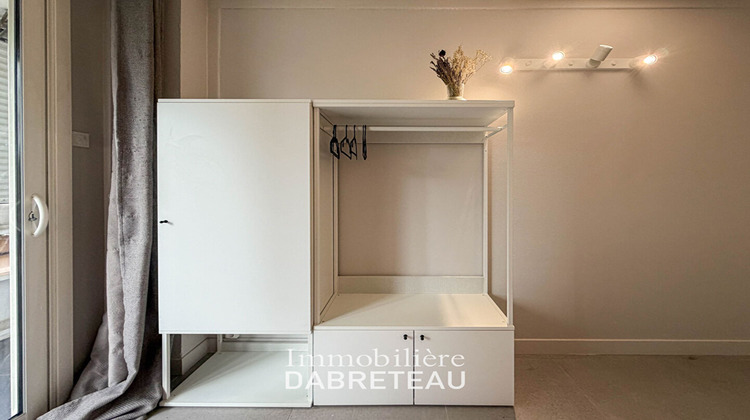 Ma-Cabane - Location Appartement BRON, 100 m²