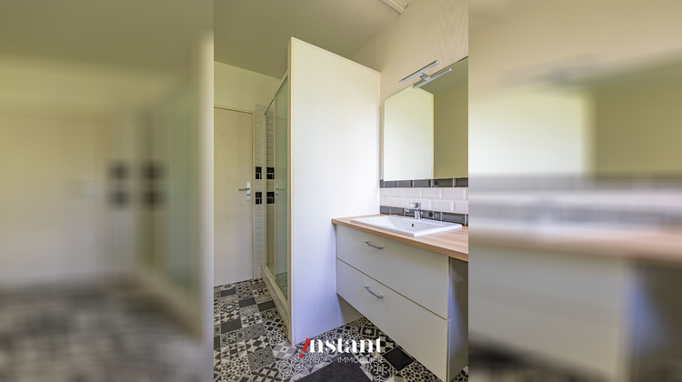 Ma-Cabane - Location Appartement BRON, 51 m²