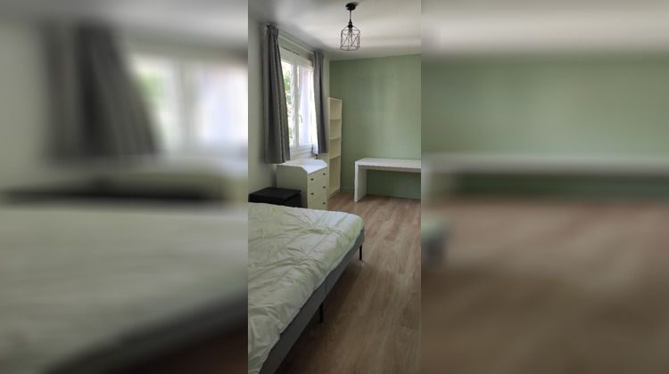 Ma-Cabane - Location Appartement BRON, 66 m²