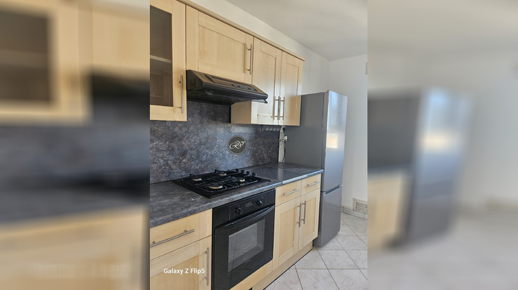 Ma-Cabane - Location Appartement Bron, 68 m²