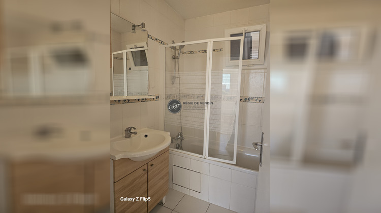 Ma-Cabane - Location Appartement Bron, 68 m²