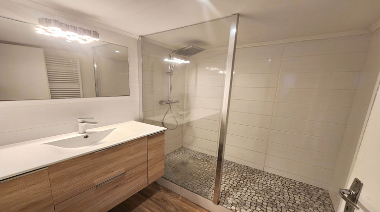 Ma-Cabane - Location Appartement BROTTE-LES-LUXEUIL, 67 m²