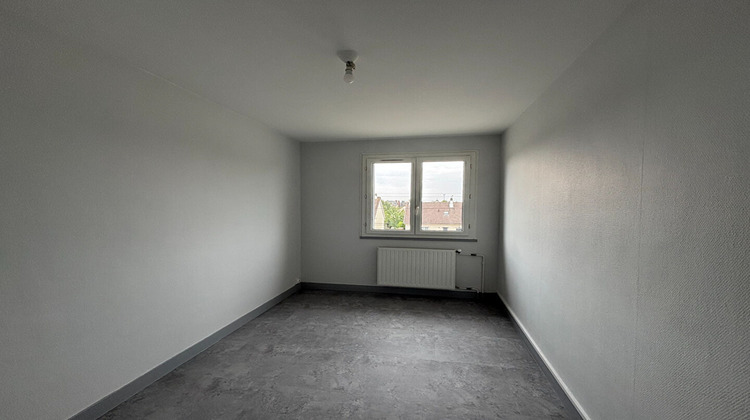 Ma-Cabane - Location Appartement BROU, 85 m²