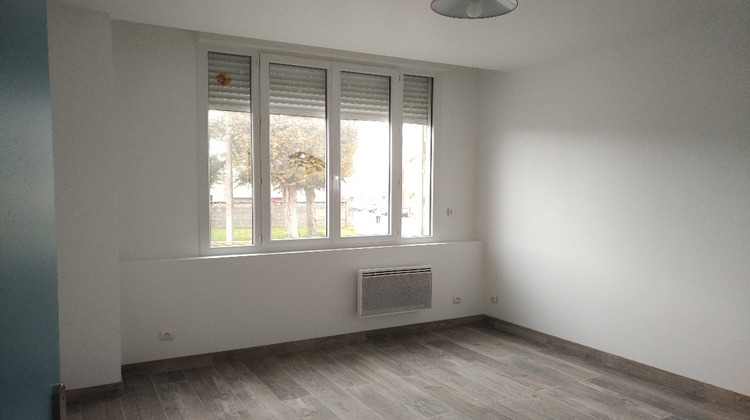 Ma-Cabane - Location Appartement BROU, 80 m²