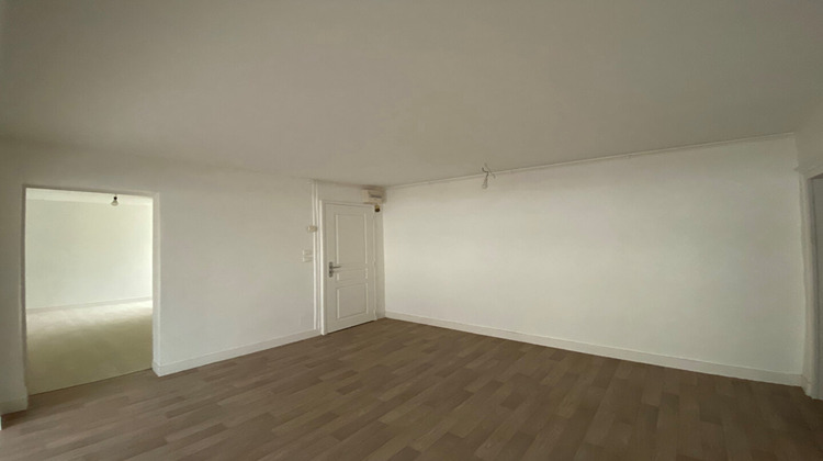 Ma-Cabane - Location Appartement BROU, 66 m²