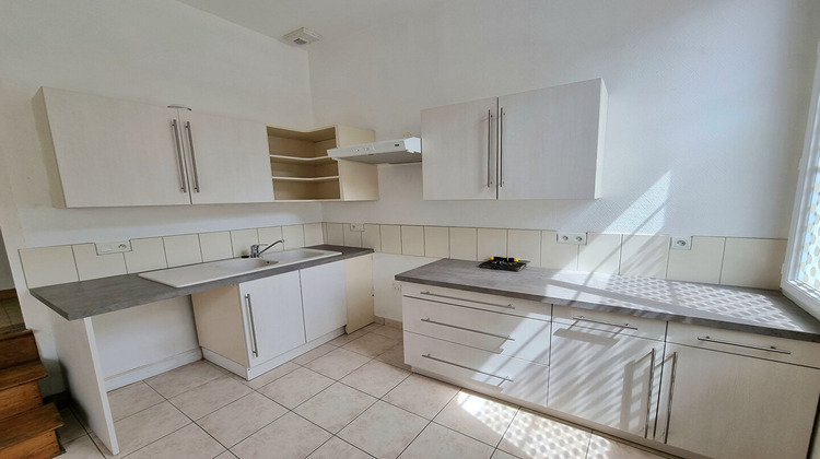 Ma-Cabane - Location Appartement BROU, 50 m²