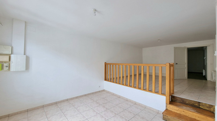 Ma-Cabane - Location Appartement BROU, 50 m²