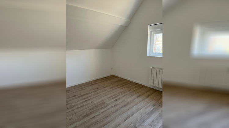 Ma-Cabane - Location Appartement BRUAY-LA-BUISSIERE, 80 m²