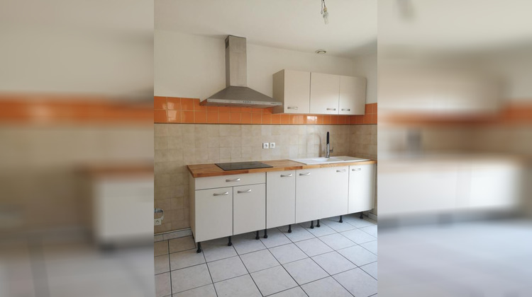 Ma-Cabane - Location Appartement BRUGUIERES, 66 m²