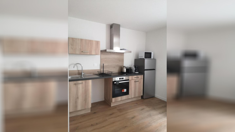Ma-Cabane - Location Appartement BRUGUIERES, 70 m²